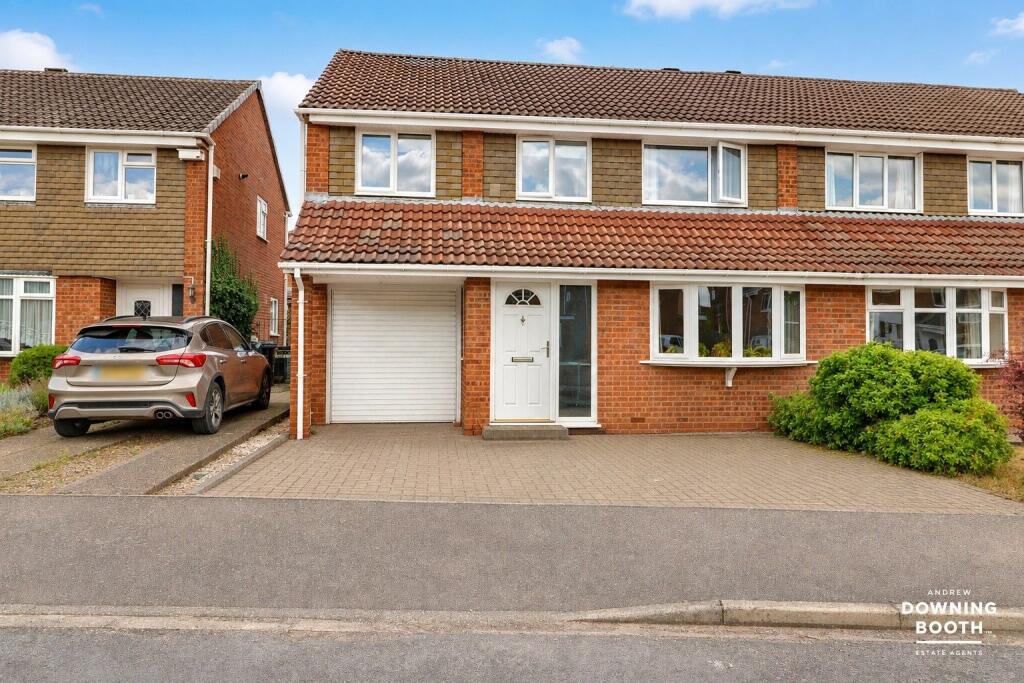 Main image of property: Dovebridge Close, Sutton Coldfield, B76 2UH