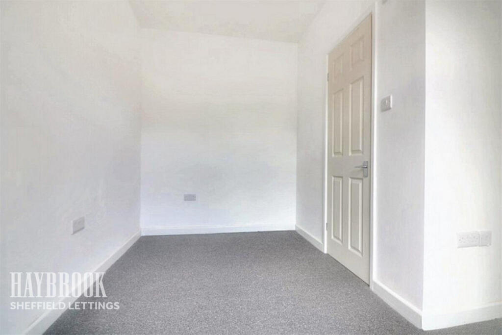 House in Sheffield - View 3