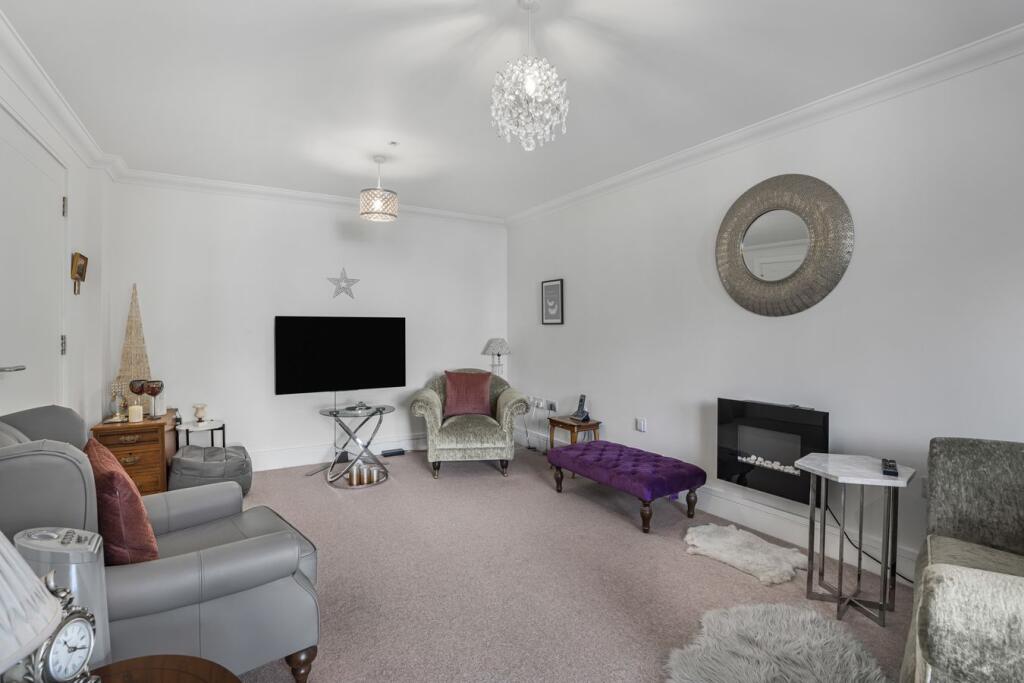 New Court, Lansdown Road, Cheltenham, GL50 photo 4