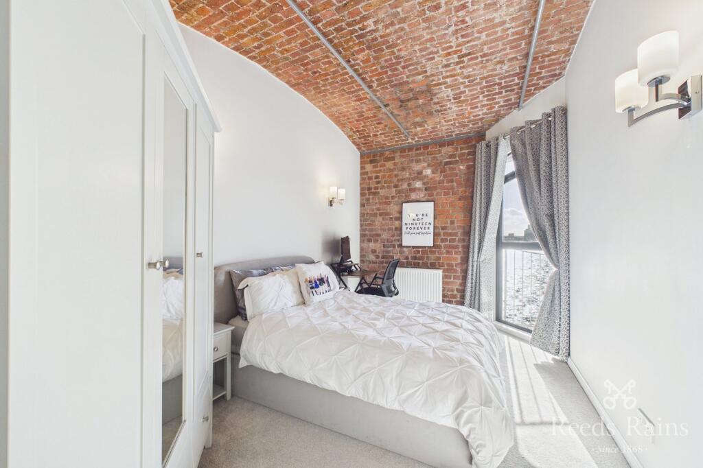 Apartment in Liverpool - View 4