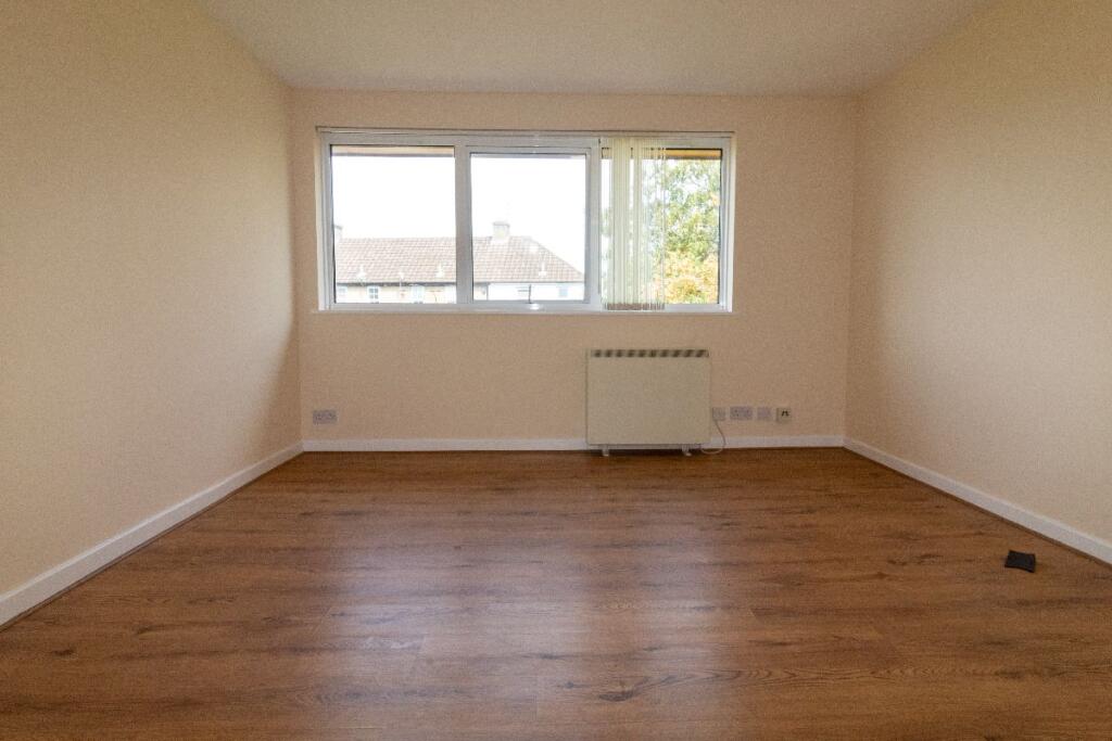 Apartment in Cambridge - View 5
