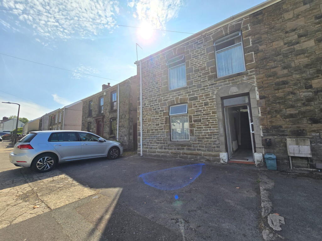 Main image of property: Heol Las Close, Birchgrove, Swansea