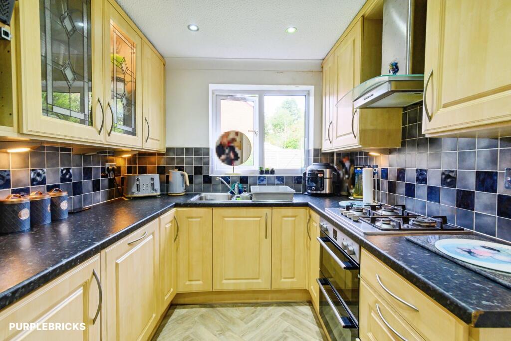 House in Rochdale, Greater Manchester - View 5