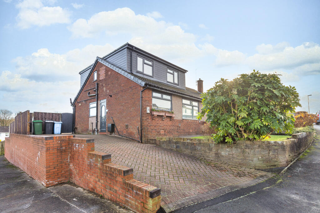 4-bed semi-detached on Liskeard Avenue, Oldham, OL2, £289,950