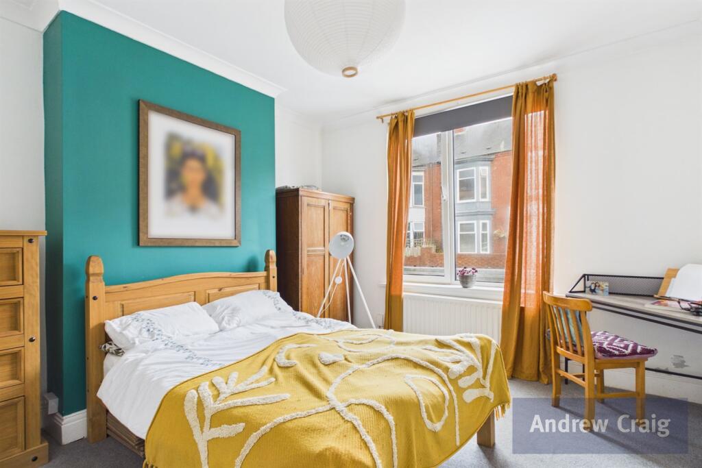 Apartment in Newcastle upon Tyne - More