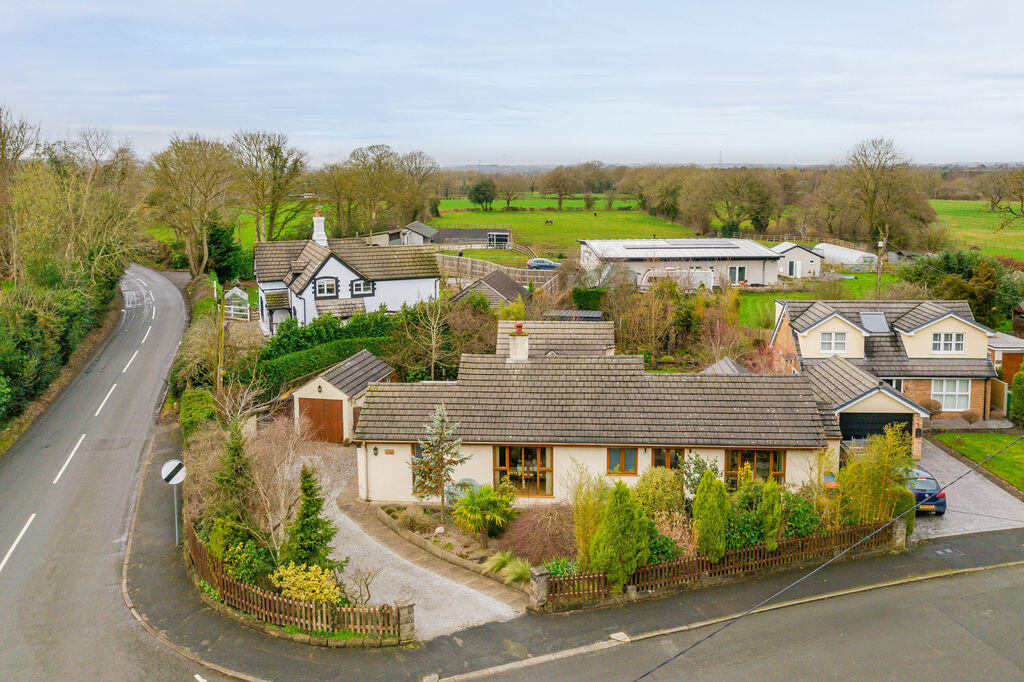 Main image of property: Warrington Road, Cuddington, CW8 2SW