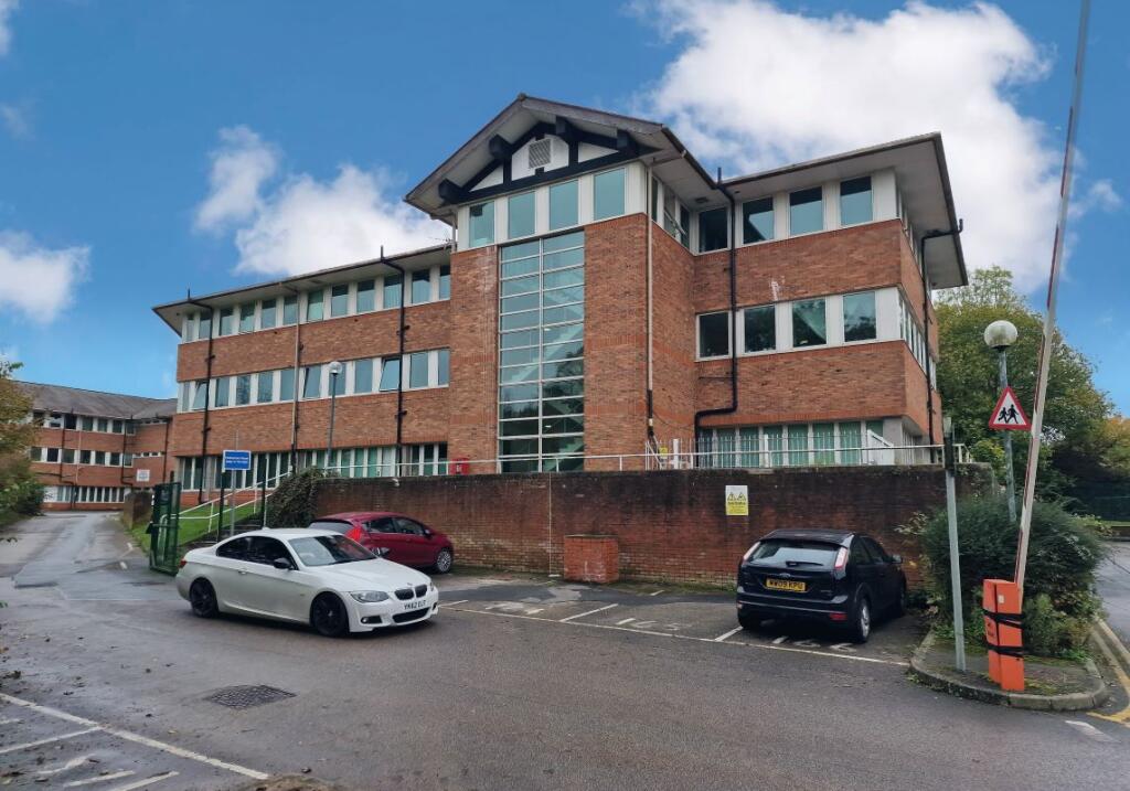 Main image of property: 84 Castleview House, East Lane, Runcorn, Cheshire, WA7 2DR