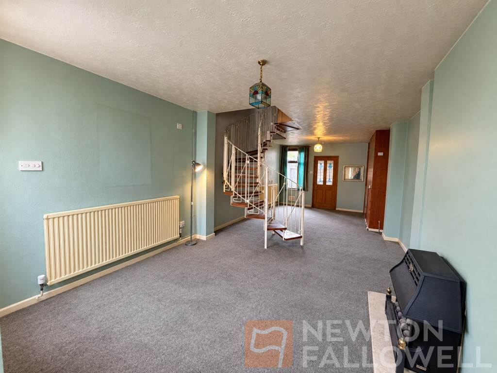 House in Peterborough, West Town - View 2