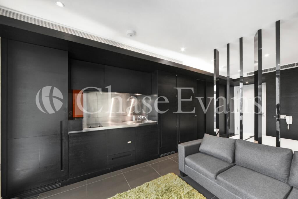 Studio flat for rent