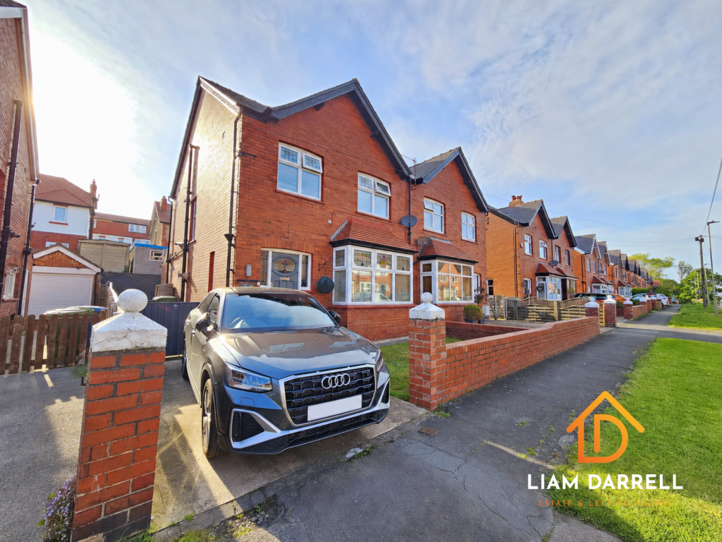 Main image of property: Peasholm Gardens, Scarborough, North Yorkshire