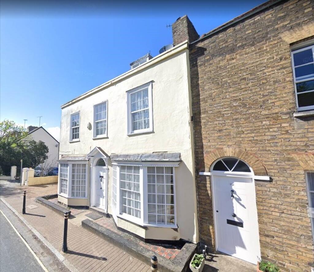 Main image of property: High Street Greenhithe DA9