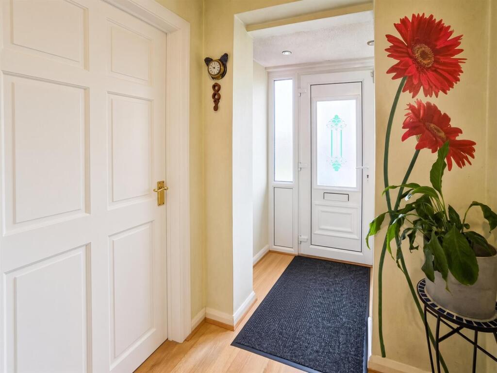 House in Southend-on-Sea - View 4