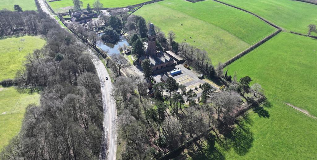 Main image of property: The Lakeside, Mansfield Road, Arnold, Nottinghamshire, NG5 8PH