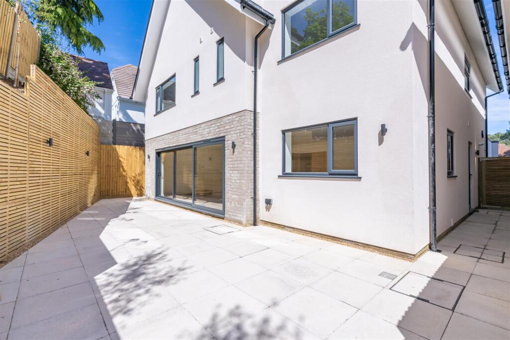 Additional image 10 of Compton Avenue, Lilliput