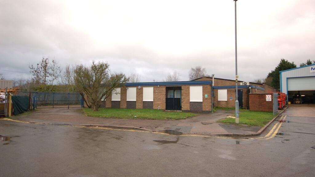 Main image of property: 8 Winston Avenue, Croft, Leicester, LE9 3ZG