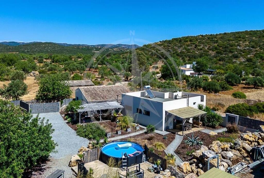 Main image of property: Algarve, Moncarapacho