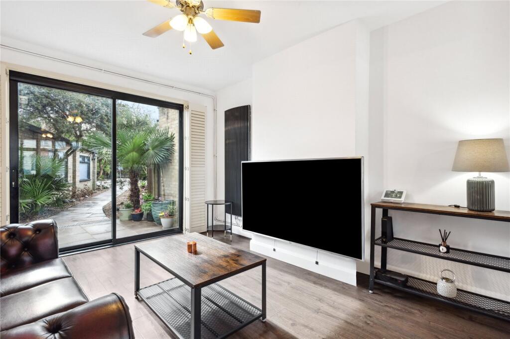 House in London - View 4