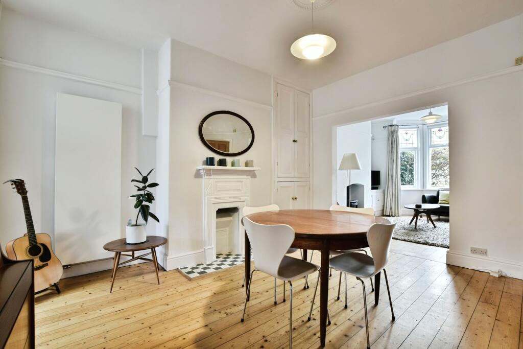 Hermitage Road, Hale, Altrincham, WA15 photo 3