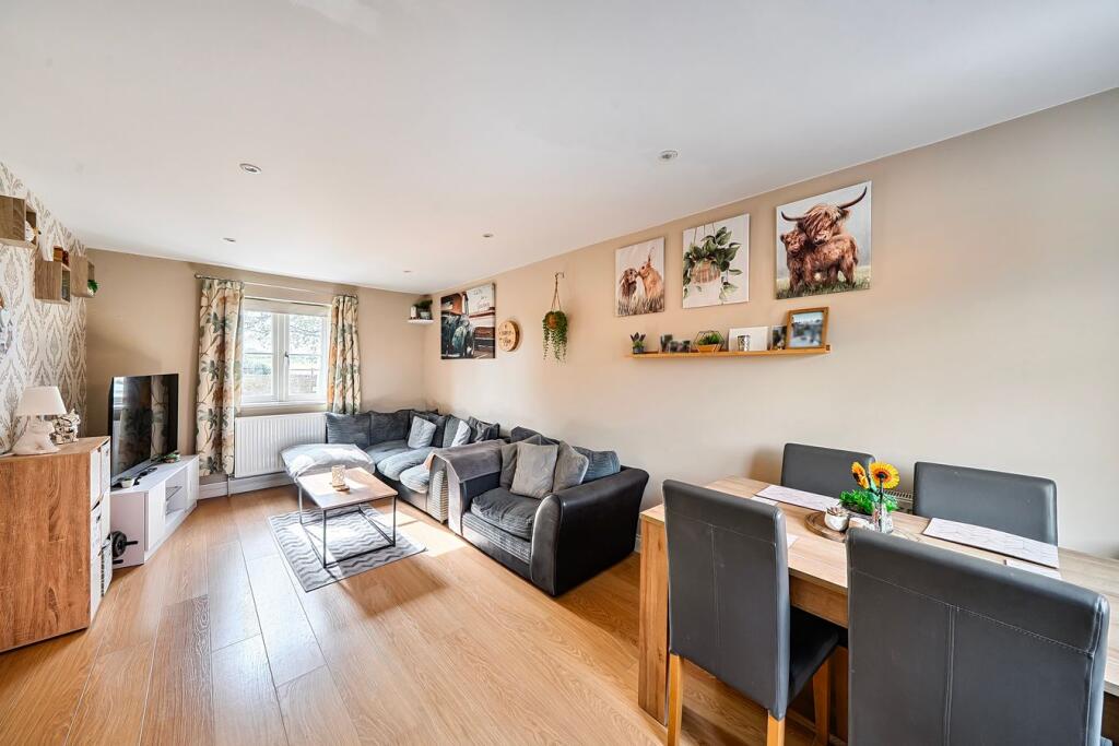 House in Bath - View 5