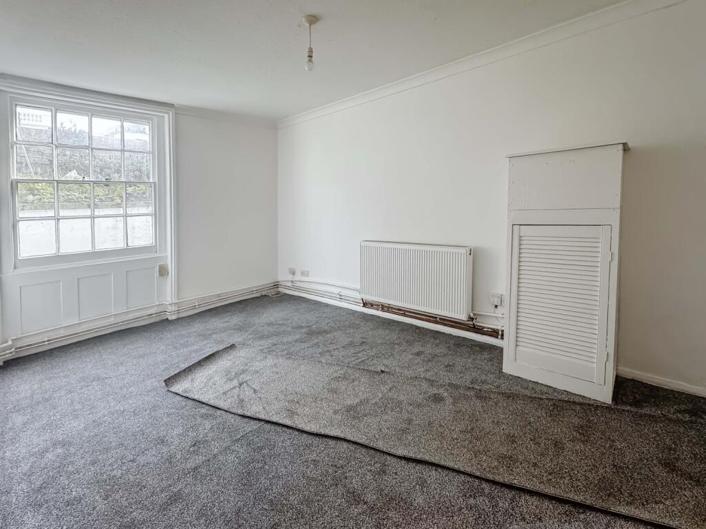 Apartment in Brighton, Brunswick - View 3