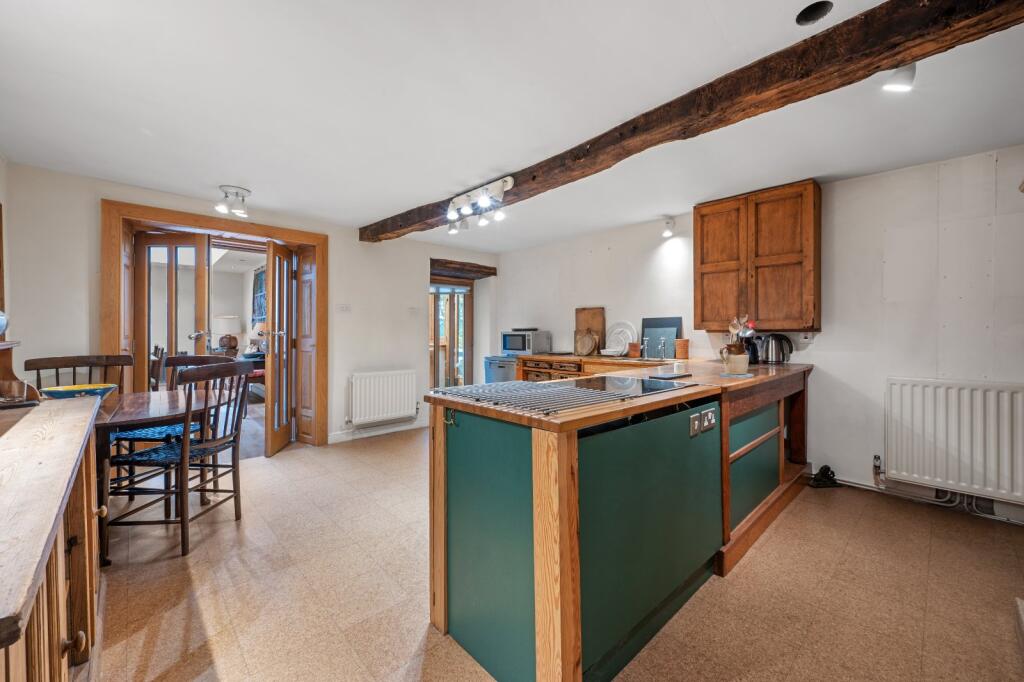 House in Lancaster - View 5