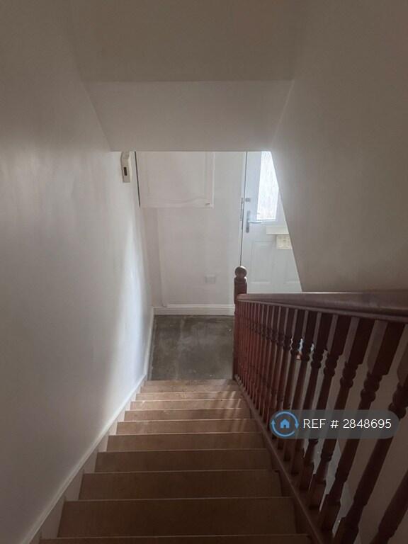 Main image of property: Slade Hill, Warwick, CV35