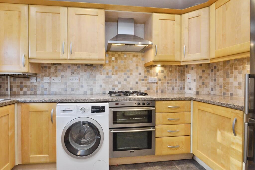 House in Milton Keynes - View 3