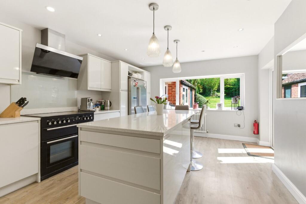 Additional image 4 of Everlasting Lane, St. Albans, Hertfordshire, AL3