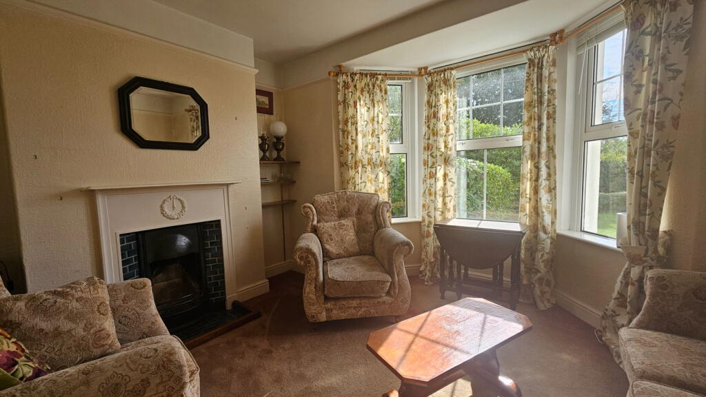 House in Plymouth - View 5