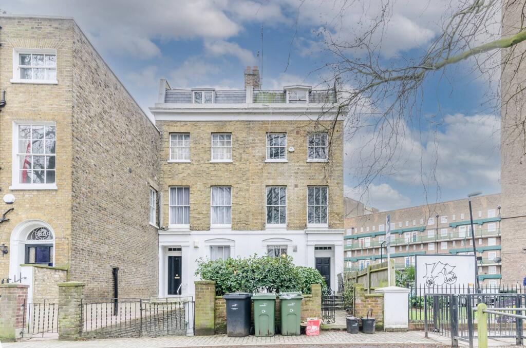 Main image of property: Clapham Common South Side, Clapham Common South Side, London, SW4