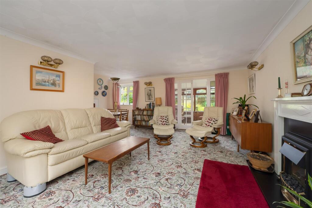 Jubilee Road, Littlebourne, Canterbury photo 2