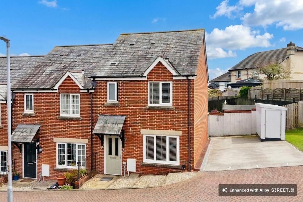 Main image of property: Tall Ships Close, Falmouth, TR11