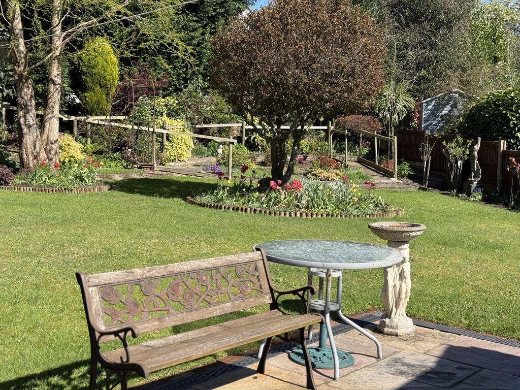 High Meadows, Romiley photo 4