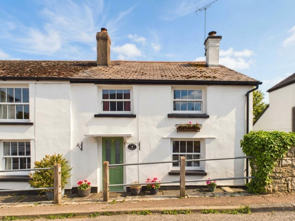 Main image of property: 2, Fore Street, Bridestowe