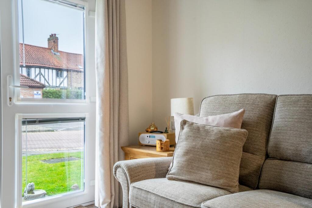 Vyner House, Front Street, Acomb, York photo 4
