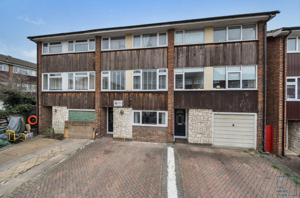 Main image of property: Queens Drive, Guildford, GU2 