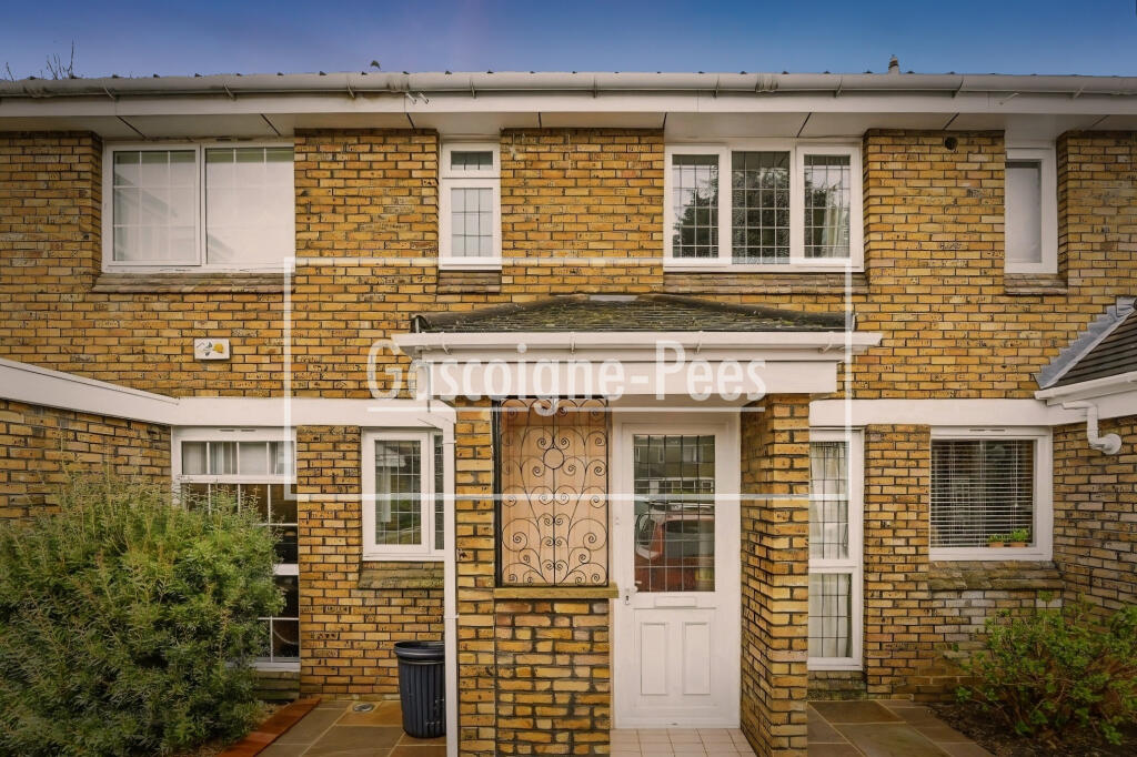 Main image of property: Pettiward Close, SW15