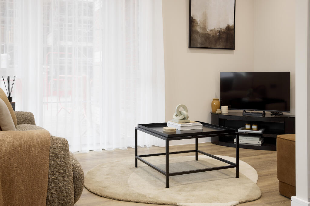 Apartment in London - View 5