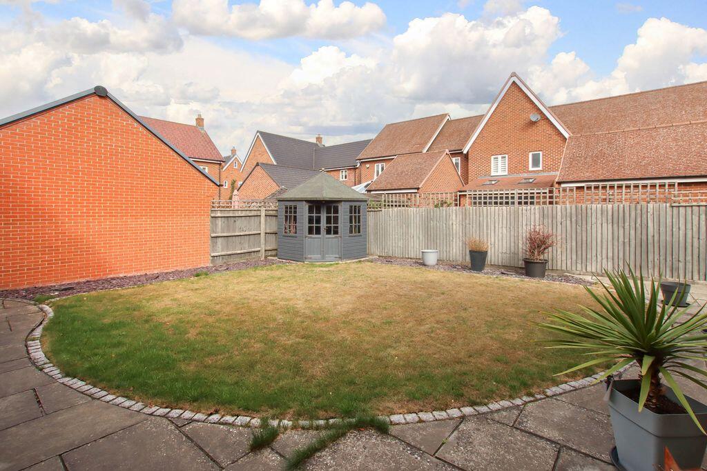 House in Luton, Pitstone - View 4