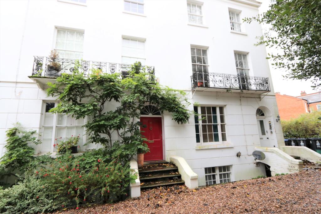 Main image of property: Milverton Crescent, Leamington Spa, Warwickshire