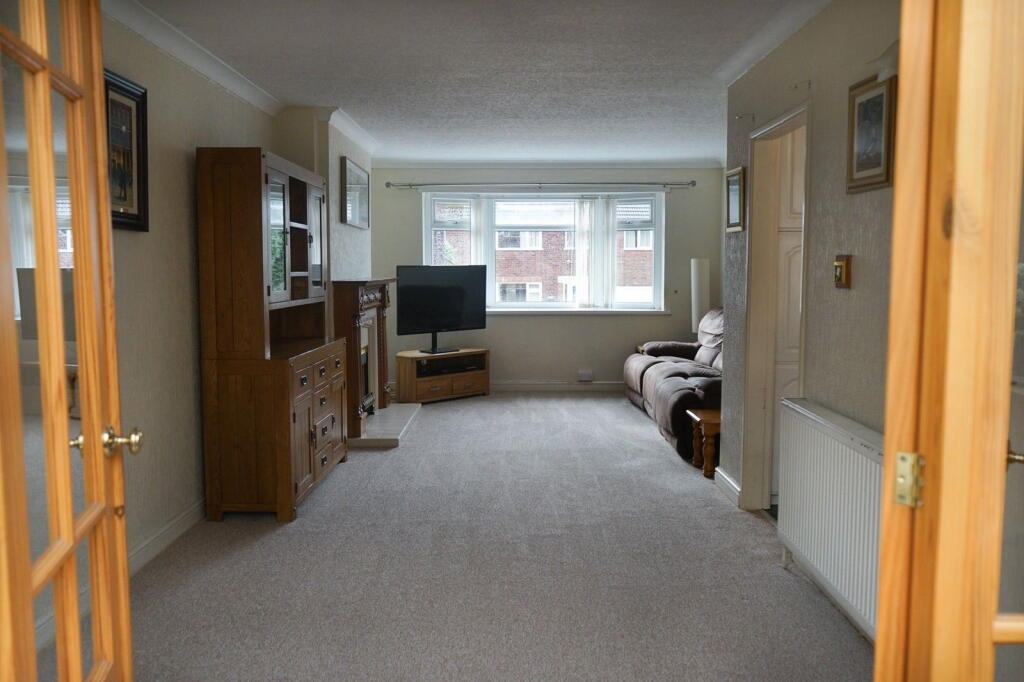 Additional image 7 of FIVE-bedroom semi-detached with self-contained ONE-bedroom annexe, Birchfield Close, Halesowen, B63 4LJ