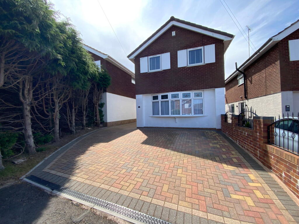 Main image of property: Suffolk Close, Oldbury, B68 8RP