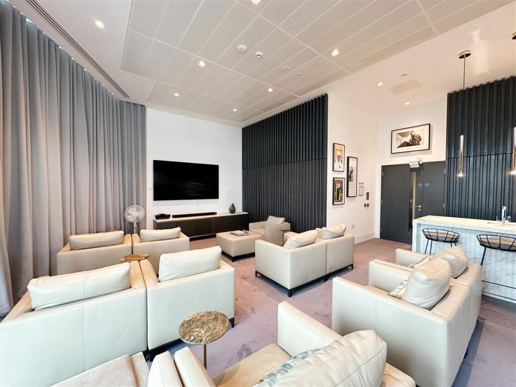 Main image of property: Amory Tower, 203 Marsh Wall, Canary Wharf, London, E14