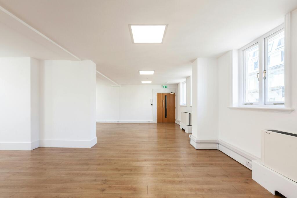 4th Floor East 06.jpg