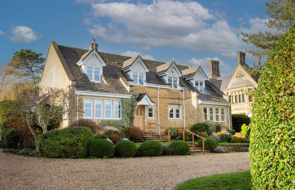 Main image of property: Fosseway House, Stow On The Wold, Gloucestershire, GL54