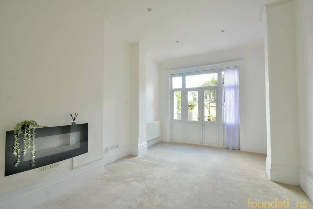 Apartment in Bexhill-on-Sea, Old Town - View 5