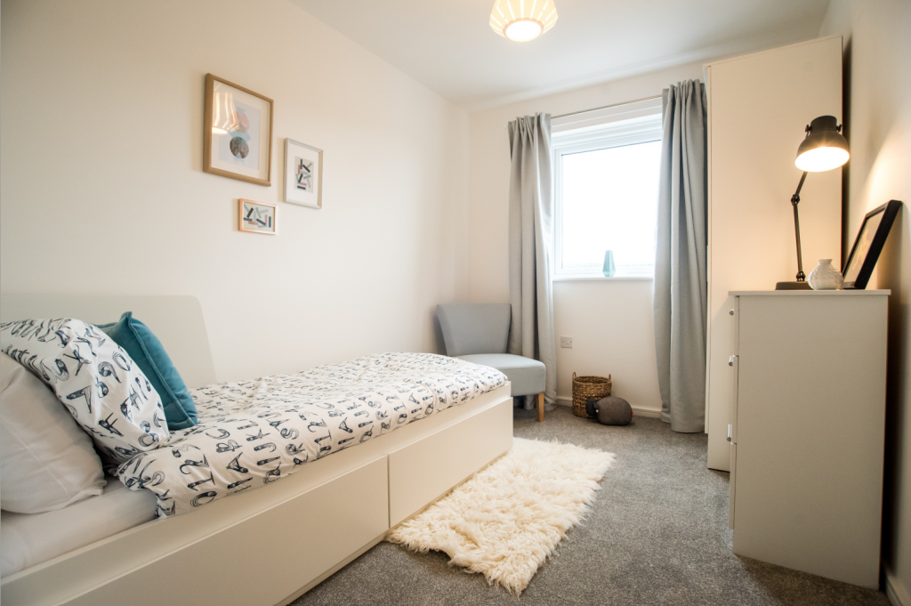 Apartment in Warrington - More