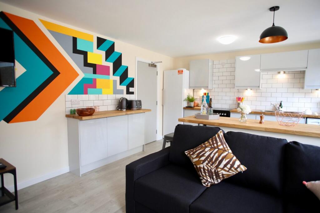 House in Bath - View 5