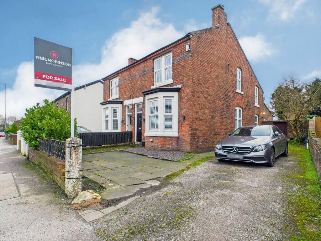 Main image of property: Ormskirk Road, Chapel House, Skelmersdale, WN8 8TR