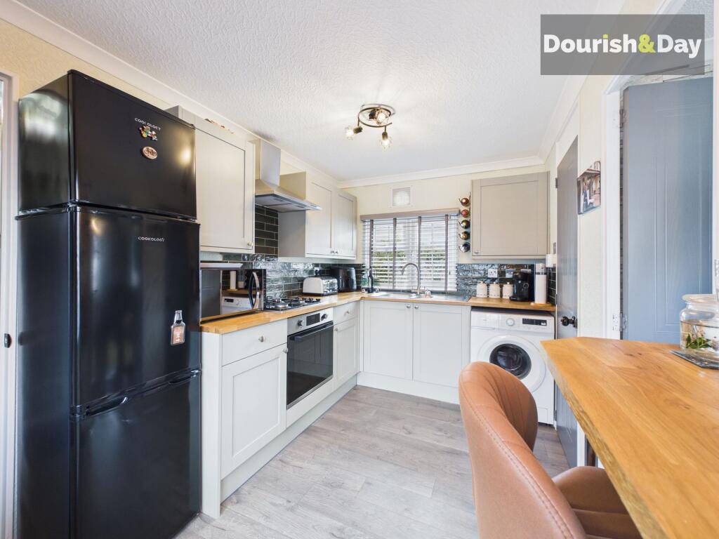 Sunnybank, Lapley, ST19 - More